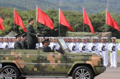 �ڳ�����չ���˱�����